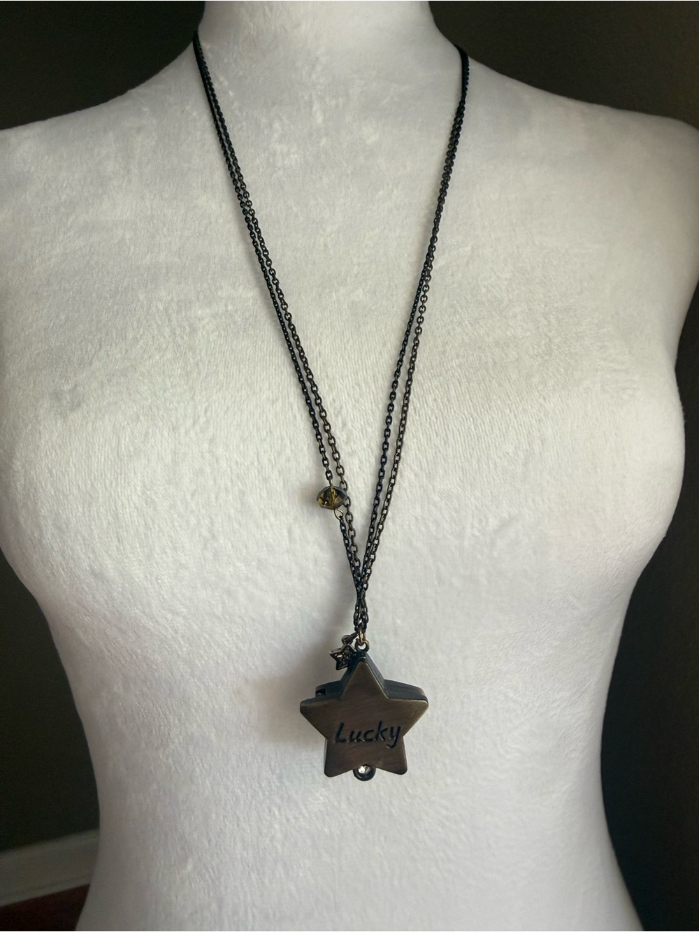 Lucky Star Pendant Necklace in Dark Metallic Finish
